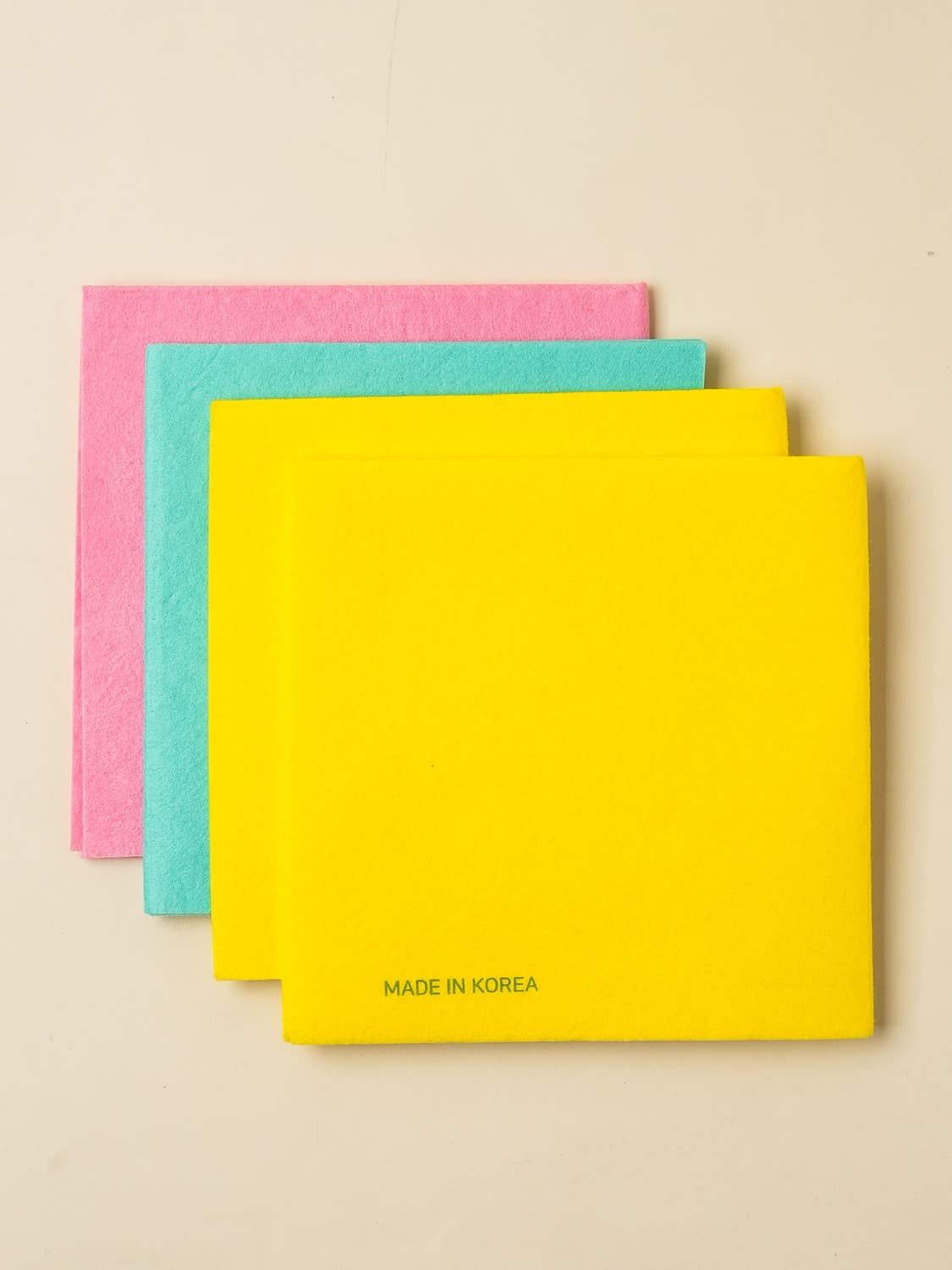 Korean-made Nonwoven Dishcloths · 4 pack